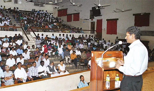 ''என் நேர்மையை டிரான்ஸ்ஃபர் செய்ய முடியாது!''