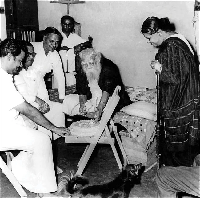 அரசியல் மணி என்னும் அணையா விளக்கு!