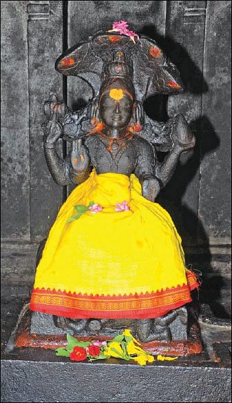 கால பைரவருக்கு மிளகுத் திரி தீபம்!