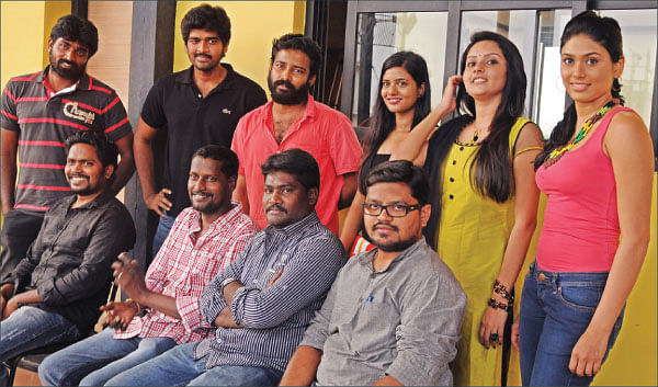 இனிய இளைஞர்கள்... புதிய கலைஞர்கள்!