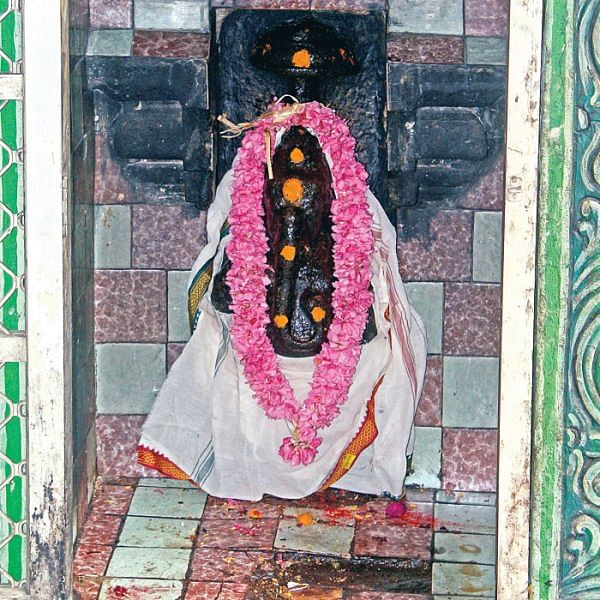 குறை தீர்க்கும் கோயில்கள் - 22 - மிளகு ரசம் சாதம்... பருப்புத் துவையல்!