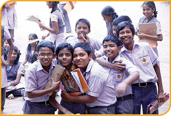 10 - ம் வகுப்பு முதல்வர்கள்