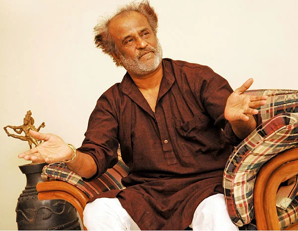 “மௌனமே என் ஆயுதமா..!”