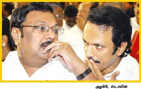 மீண்டும் குடும்பக் குத்து!