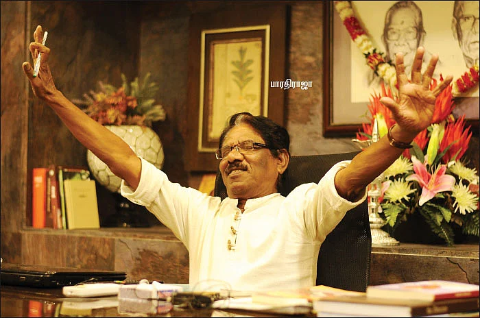 "வேஷம் போட்டவரை தேவதூதனாகப் பார்ப்பதுதான் அவலம்!”