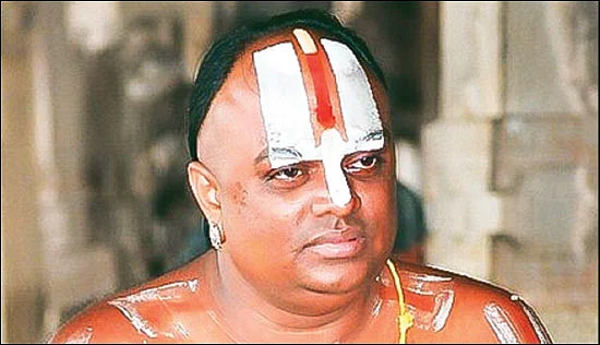 என்னாச்சு? என்னதான் ஆச்சு?