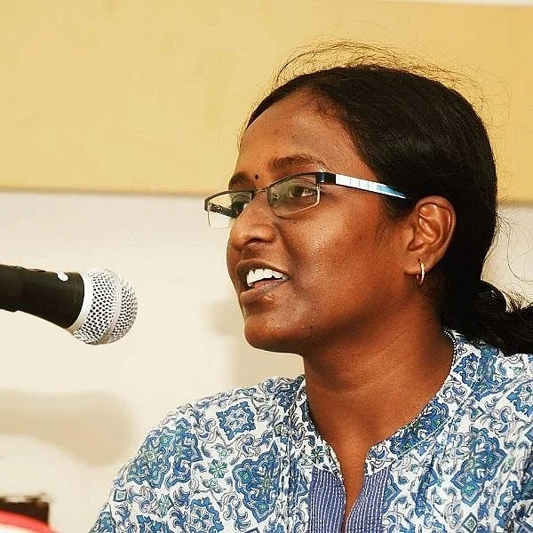 ``சேலம் ஐ.டி. கார்டு, ஊட்டி போலீஸ்... என்ன நடக்குதுனே தெரில!" ஆவணப்பட இயக்குநர் திவ்யா