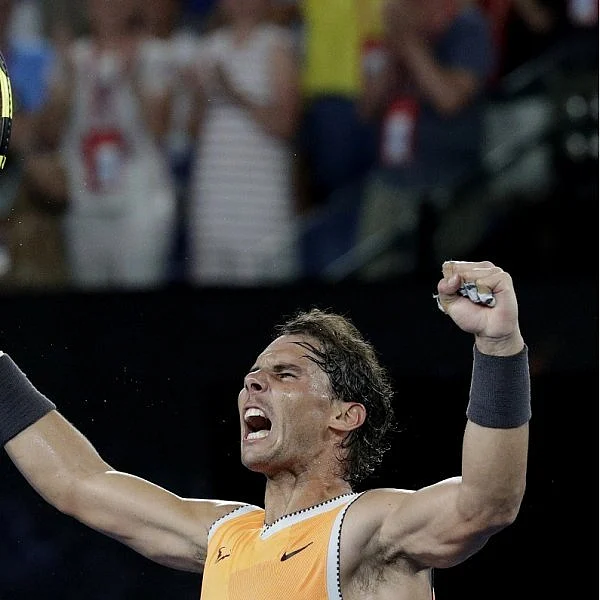 பாரிஸா... மெல்போர்னா... ரசிகர்களை பிரமிக்கவைத்த நடால்! #AusOpen
