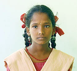 வீட்டை இழந்தோம்... புத்தகங்களையும் இழந்தோம்!