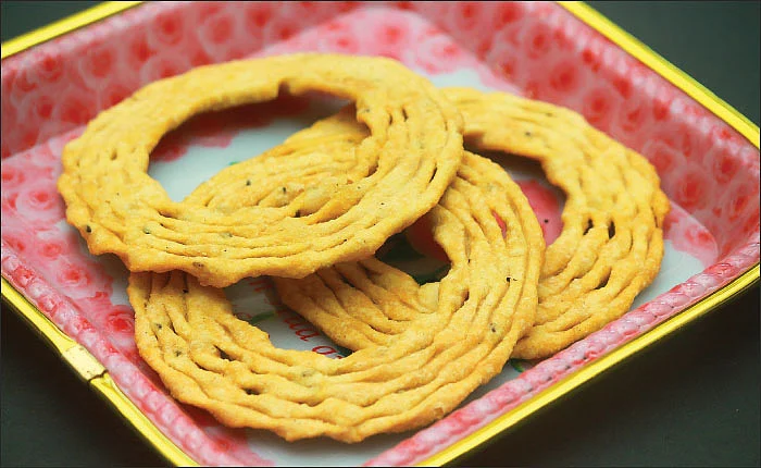 ஒரே பொருள் பல பலகாரங்கள்