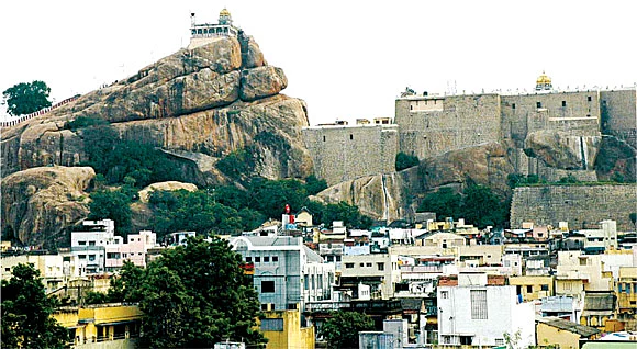‘ஊர்’வலம் - திருச்சி - யாரும் இங்கே பிழைக்க முடியும்!