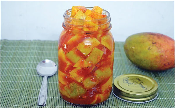 சம்மர் ஸ்பெஷல்: 30 வகை ஊறுகாய் & தொக்கு