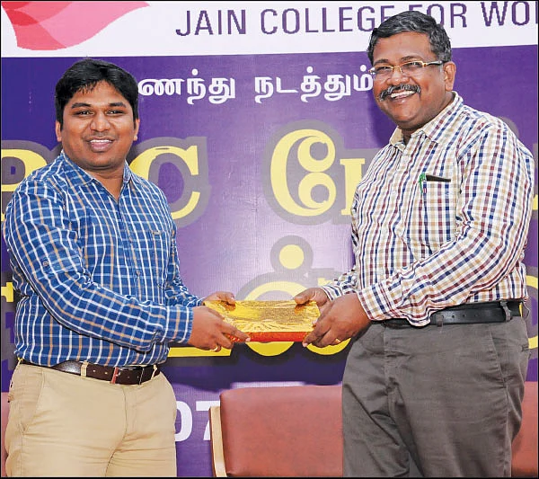 ``போட்டித்தேர்வுகளுக்கு நாங்க ரெடி!’’
