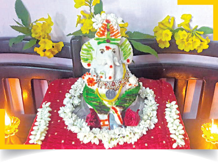 ஆனைமுகனுக்கு தீபக் கொண்டாட்டம்!