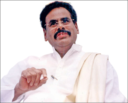 சசிகலா ஜாதகம் - 78 - “என்னிடமிருந்து ஜெயலலிதாவை பிரிக்கமுடியாது” - நடராசன் வாய்ஸ்!