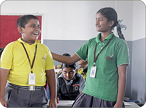 சிரிச்சா போச்சு!