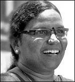 ஆண்பால் பெண்பால் அன்பால் - 11