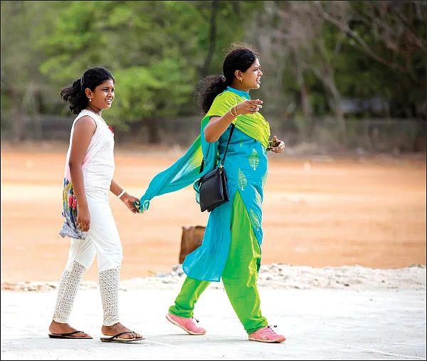 அடல்ட்ஸ் ஒன்லி - 6