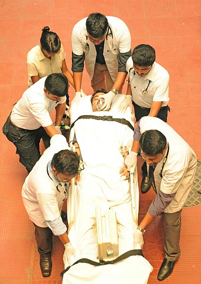 கோல்டன் ஹவர்