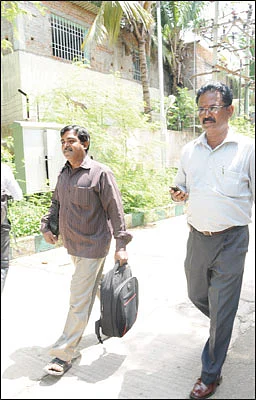 கல்லைக் கரைத்த கலெக்டர்கள்!