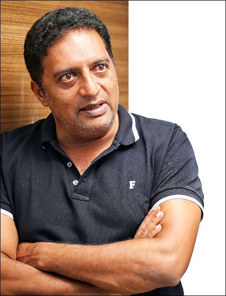 “கமல், ரஜினிக்கு ரசிகனாய் ஓட்டுப் போடமாட்டேன்!”