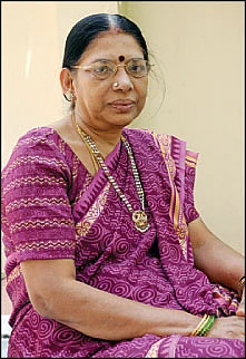 இல்லத்தரசிகளுக்கு சம்பளமா ?