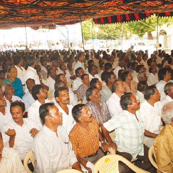 வருமான வரிக் கணக்குத் தாக்கல்... நீட்டிக்கப்பட்டுள்ள காலக்கெடு அரசு ஊழியர்களுக்கு ‘செக்’கா?