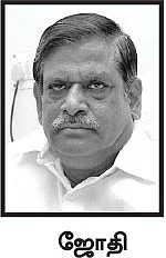 சசிகலா ஜாதகம் - 17 - கார்டனில் ஜொலித்த ஜோதி!