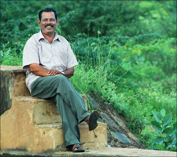 கரிசல் பறவை கழனியூரன் - கே.எஸ். இராதாகிருஷ்ணன்