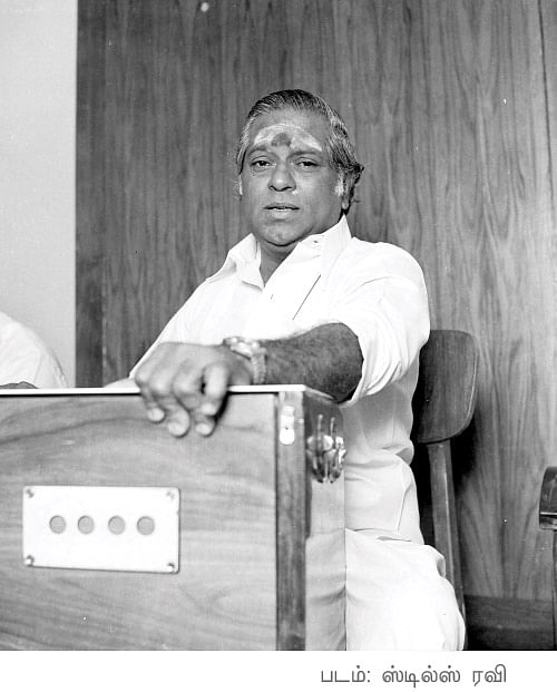 மெல்லிசை மன்னரின் மந்திரப் பெட்டி - விஜயகிருஷ்ணன்