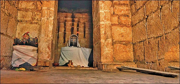 ‘திருப்பணி முடிந்தால்தான் திருமணம்!’