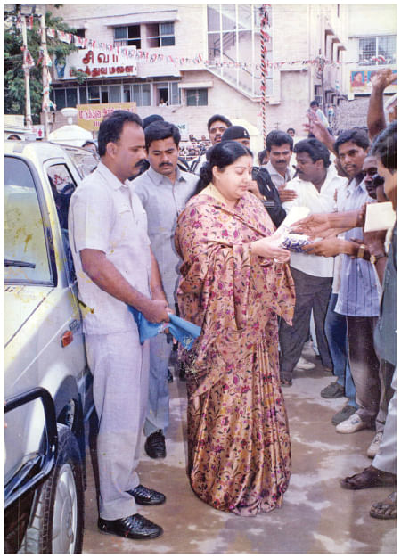 சசிகலா ஜாதகம் - 54 - பூனைப் படை உதயம்!