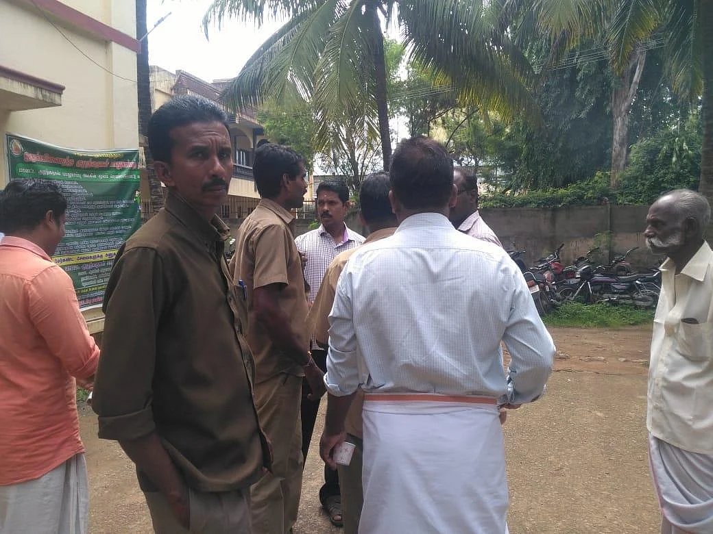 பயணிகளை ஏற்றுவதில் போட்டி... தாக்கப்பட்ட அரசுப்பேருந்து டிரைவர்... - குமரியில் பரபரப்பு!