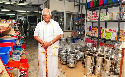 அங்காடித் தெரு! - வியாபார மையமாக மாறிய அக்ரஹாரம்!