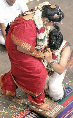 வீட்டிலேயே செய்ய சின்னச் சின்ன வழிபாடுகள்-10