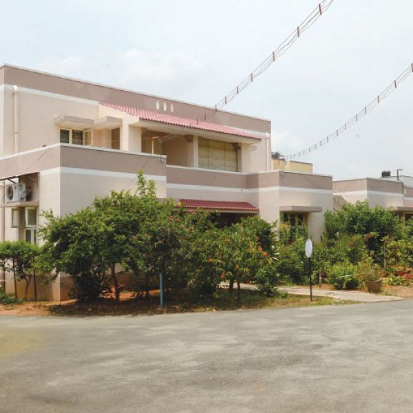 நிம்மதி இல்லாமல் போன ஓய்வுக்கால வீடுகள்!