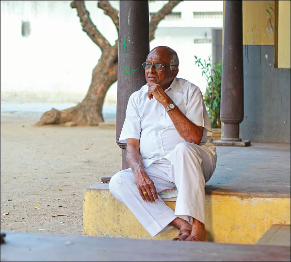 “கமலாவுடன் பேசணும்போல இருக்கு...” - நெகிழவைக்கும் இயக்குநர் எஸ்பி.முத்துராமன்