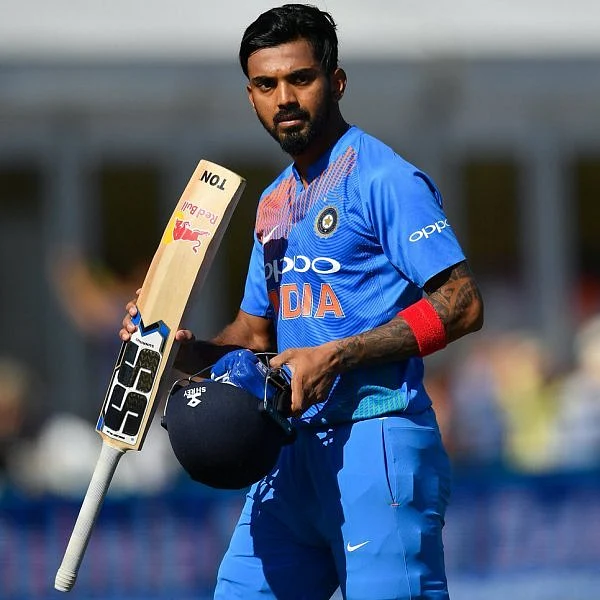 ராகுல், ரெய்னா அதிரடி; அயர்லாந்து அணியை பந்தாடிய இந்திய அணி!