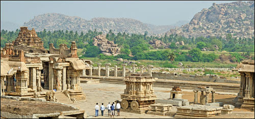 கொஞ்சம் சரித்திரம் கொஞ்சம் தரிசனம்! - 4