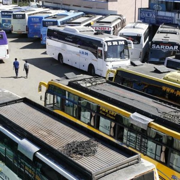 ஆம்னி பேருந்து 