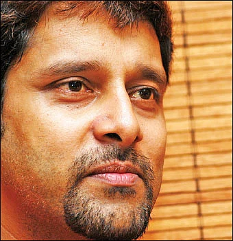 “பெண்களால் இயங்குகிறது என் உலகம்!”
