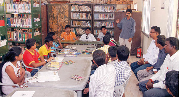 காத்திருக்கும் நண்பர்கள்!