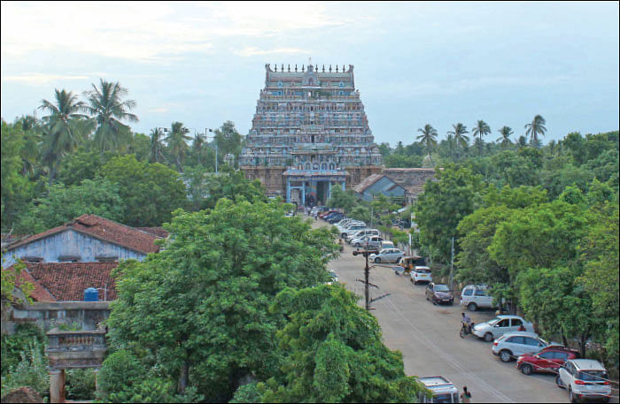 குறை தீர்க்கும் கோயில்கள் - 9 - நரம்புக் கோளாறுகள் நீங்கும் நமசிவாயன் சந்நிதியில்!