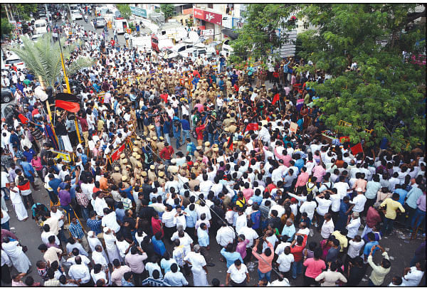 காவேரியில் கடைசிப் போராட்டம்!