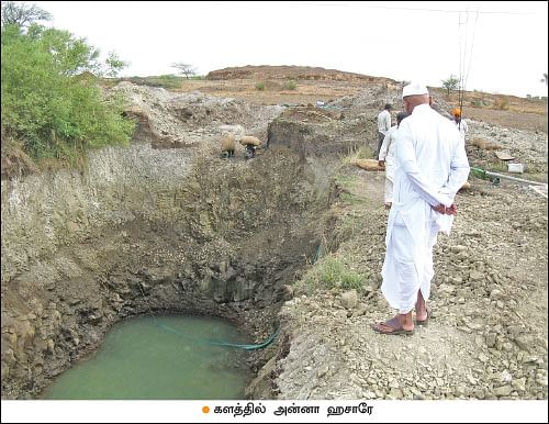 மண்புழு மன்னாரு: நாட்டுக்கு வழிகாட்டும் மாதிரி கிராமம்!