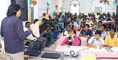 ”வெளிப்படையா இருங்க அப்பா!”