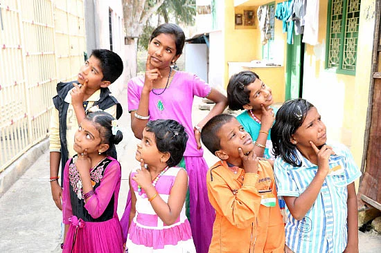 எங்களுக்கு ஒரு ஃபிளாஷ்பேக் இருக்கு!