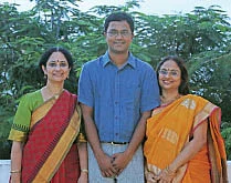 'சங்கினோடும்... தாமரைக் கண்களோடும்...’