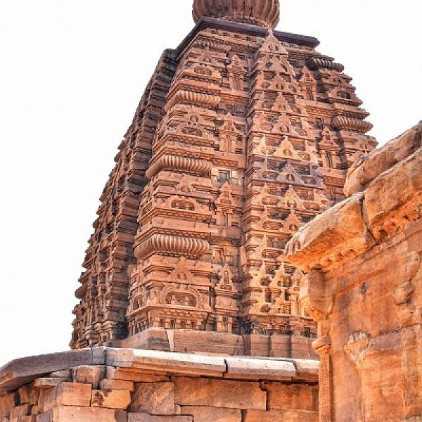 தென்னிந்திய வட இந்தியக் கலைகளின் சங்கமம்... பட்டடக்கல் தொகுப்புக் கோயில்கள்! #Pattadakal