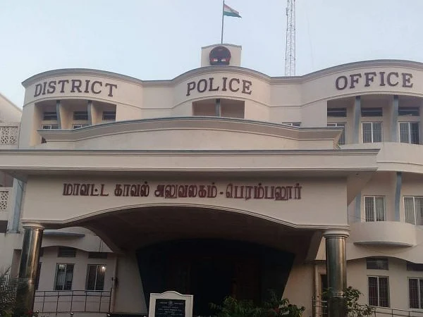 பெரம்பலூரில் போலீஸ் பிடியிலிருந்து தப்பிய கொள்ளையன்; சென்னையில் காத்திருந்து கைதுசெய்த காவல்துறை!